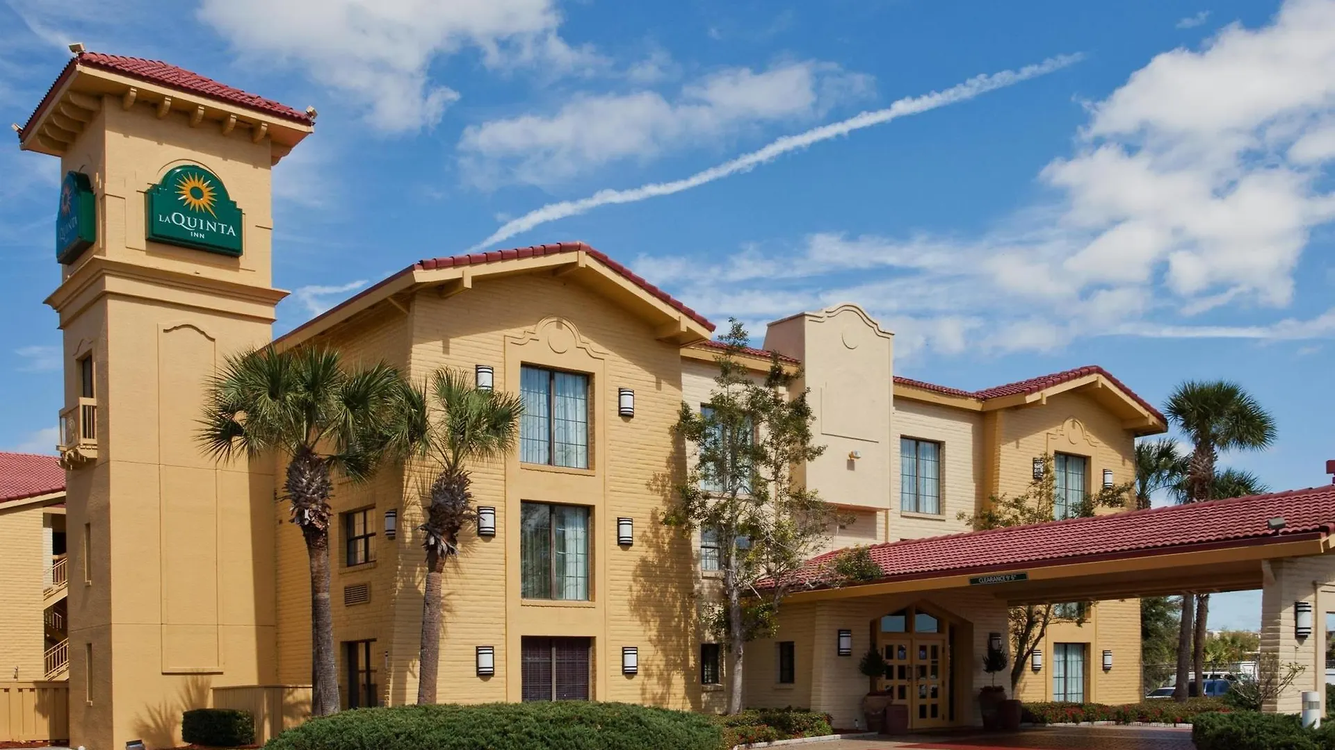 La Quinta Inn By Wyndham Orlando Airport West Hotel