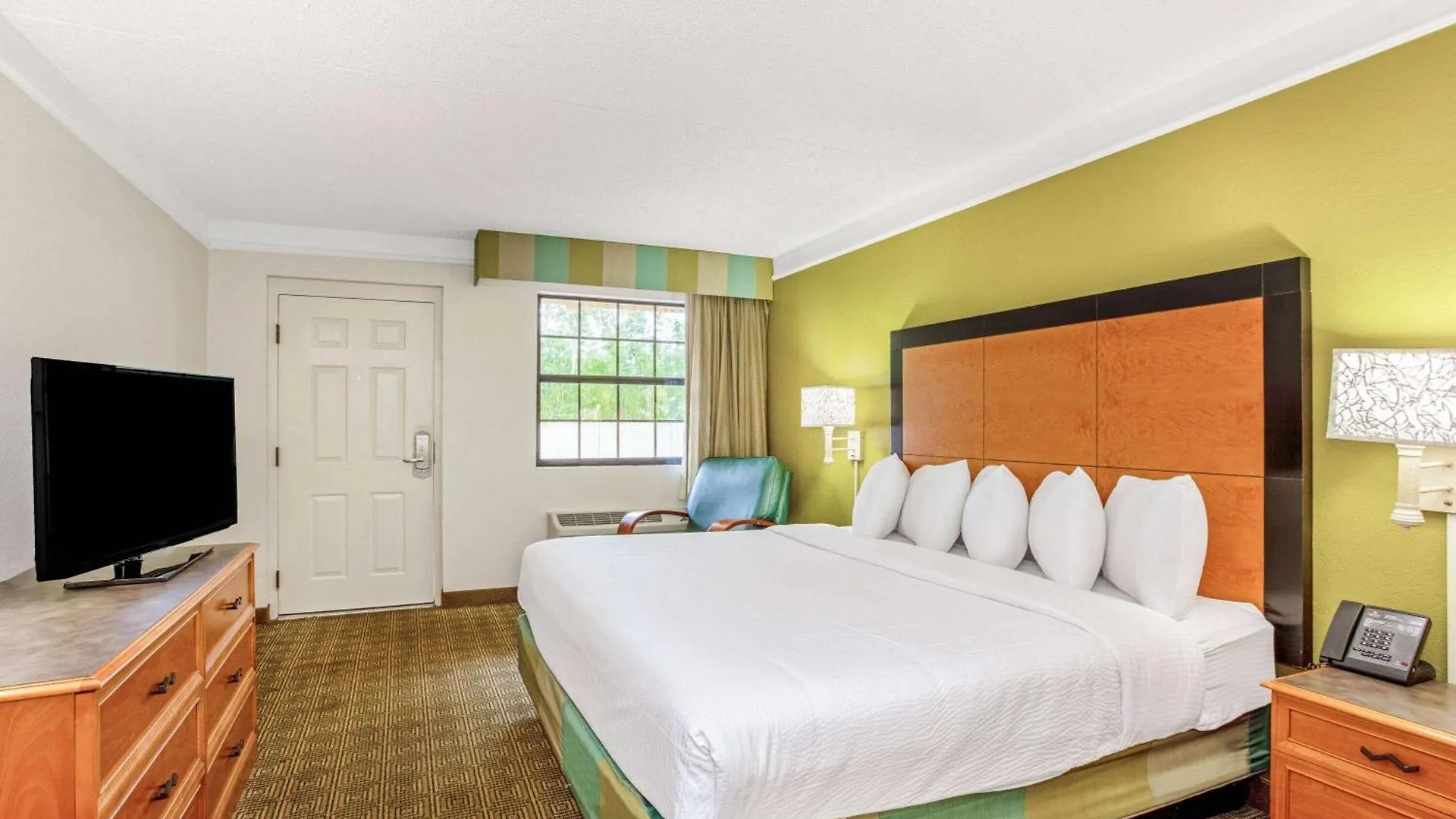 La Quinta Inn By Wyndham Orlando Airport West