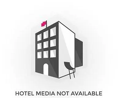 La Quinta Inn By Wyndham Orlando Airport West Hotel