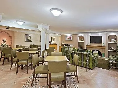 Hotel La Quinta Inn By Wyndham Orlando Airport West