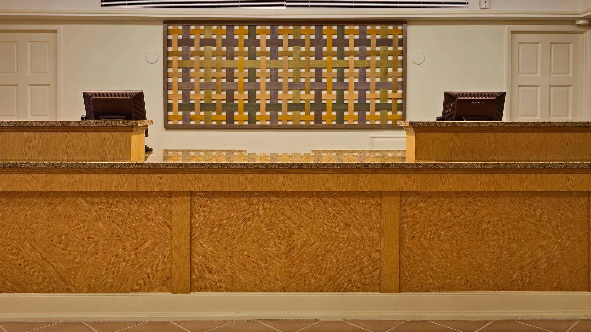 La Quinta Inn By Wyndham Orlando Airport West 3*,