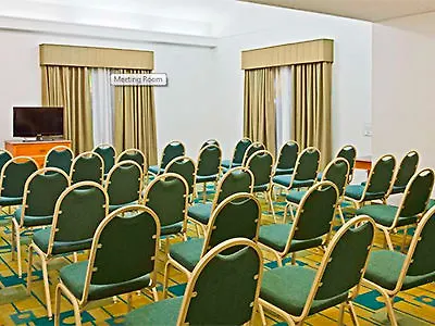 La Quinta Inn By Wyndham Orlando Airport West 3*,  United States
