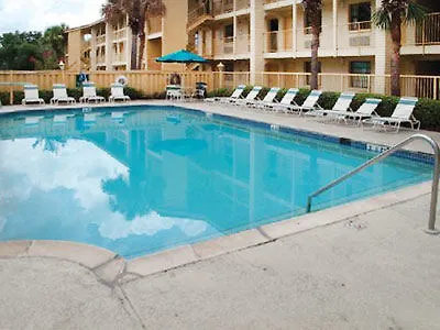 La Quinta Inn By Wyndham Orlando Airport West 3*,